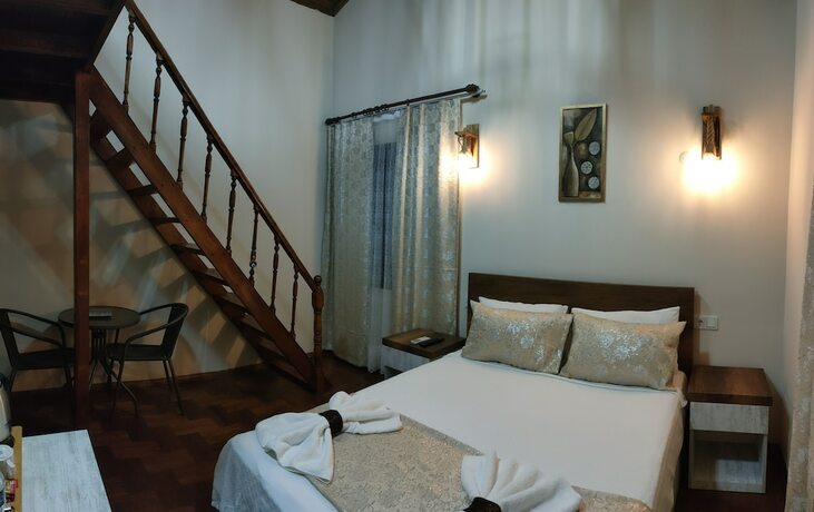 Imagen de la habitación del Trend &Ccedil;eşmealtı Hotel and Lounge. Foto 19