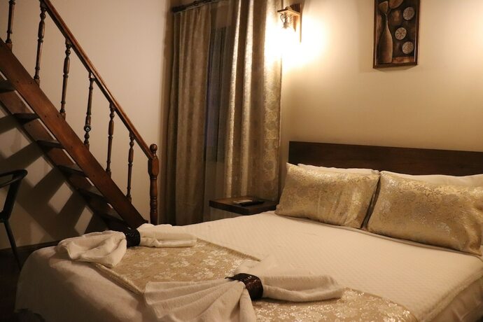 Imagen de la habitación del Trend &Ccedil;eşmealtı Hotel and Lounge. Foto 20