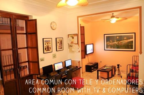 Imagen general del Triana Backpackers. Foto 4