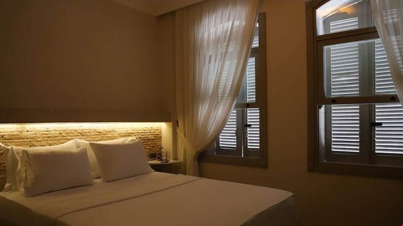 Imagen de la habitación del Triangulo Hotel. Foto 15