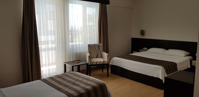 Imagen de la habitación del Troas Beach Hotel. Foto 5