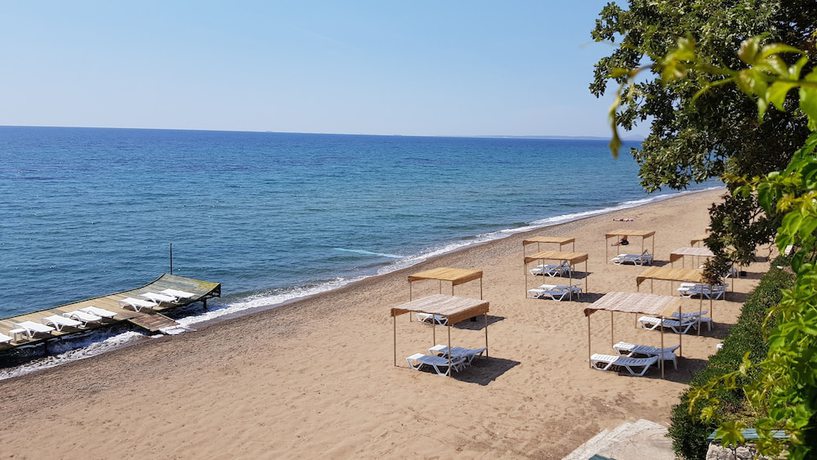 Imagen general del Troas Beach Hotel. Foto 1