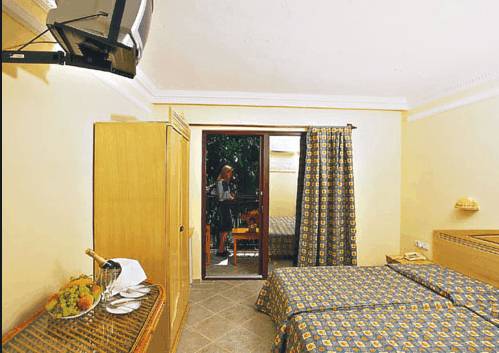 Imagen de la habitación del Tropic Hotel. Foto 2