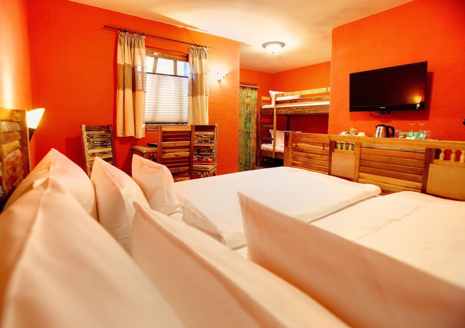 Imagen de la habitación del Tropical Islands. Foto 15