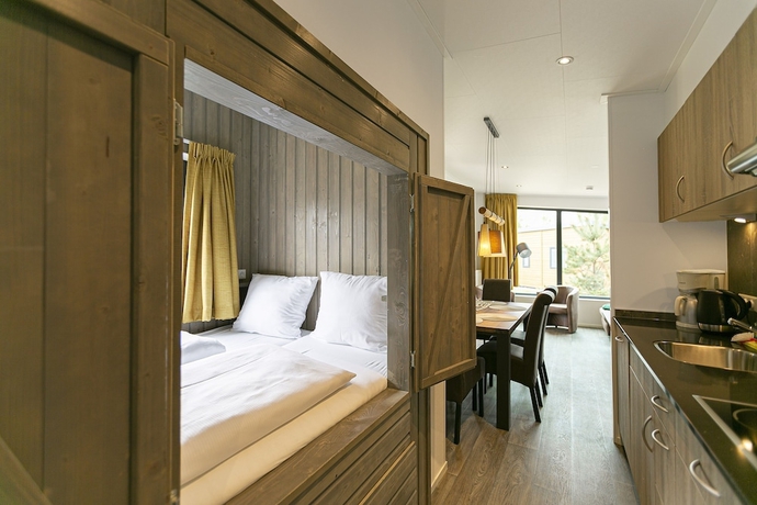 Imagen de la habitación del Tropical Islands Resort. Foto 10