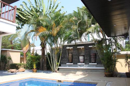 Imagen de la habitación del Tropicana Pool Villa. Foto 14
