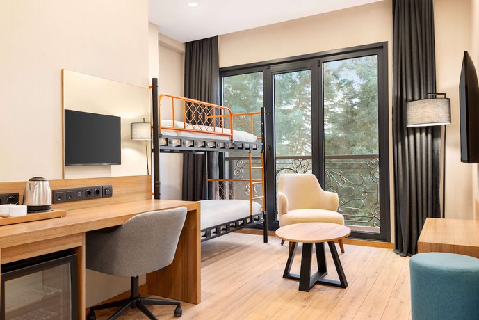 Imagen de la habitación del Tryp By Wyndham Istanbul Atasehir. Foto 2