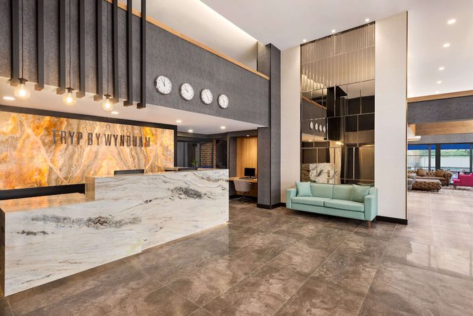 Imagen de los interiores del Tryp By Wyndham Istanbul Atasehir. Foto 16