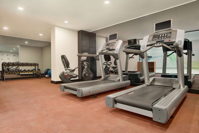 Imagen de los interiores del Tryp By Wyndham Istanbul Atasehir. Foto 18