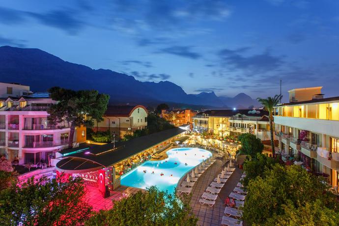 Imagen de los exteriores del Tu Casa Gelidonya. Foto 5