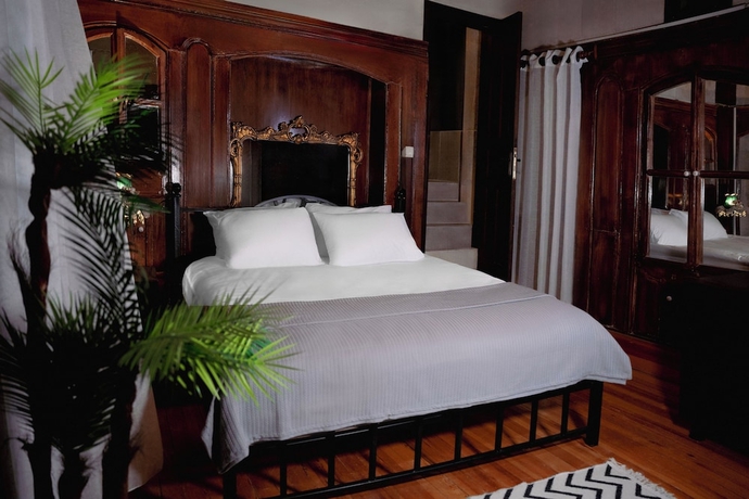Imagen de la habitación del Tudyahan 1874 Hotel. Foto 7