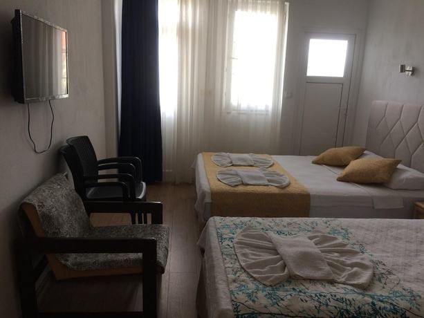 Imagen de la habitación del Tugay Hotel. Foto 5