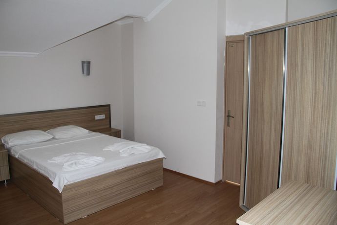 Imagen de la habitación del Tugay Hotel. Foto 10