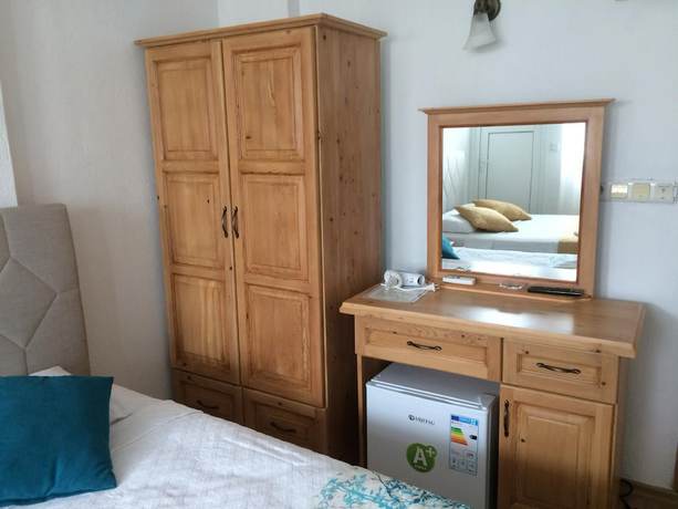 Imagen de la habitación del Tugay Hotel. Foto 12