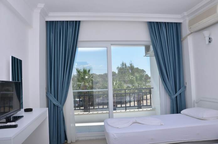 Imagen de la habitación del Tunan Motel. Foto 17