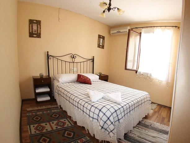 Imagen de la habitación del Tuncay Pension. Foto 14