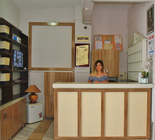 Imagen de los interiores del Turan Apart, Hisar&ouml;n&uuml;. Foto 16