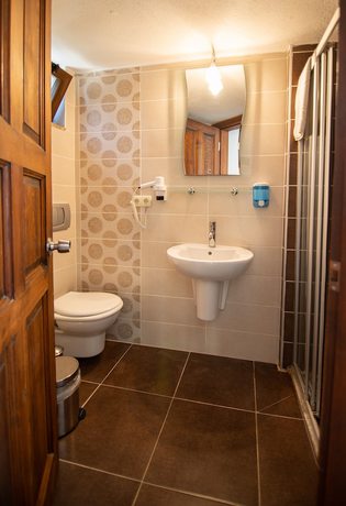 Imagen de la habitación del Turay Hotel. Foto 19