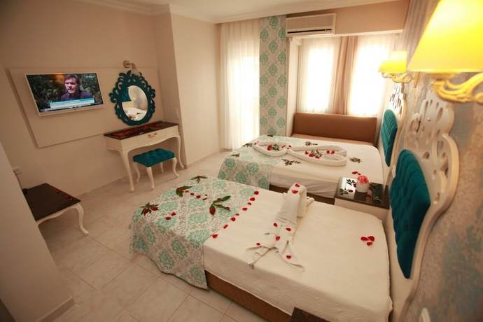 Imagen de la habitación del Turk Hotel, FETHIYE. Foto 10