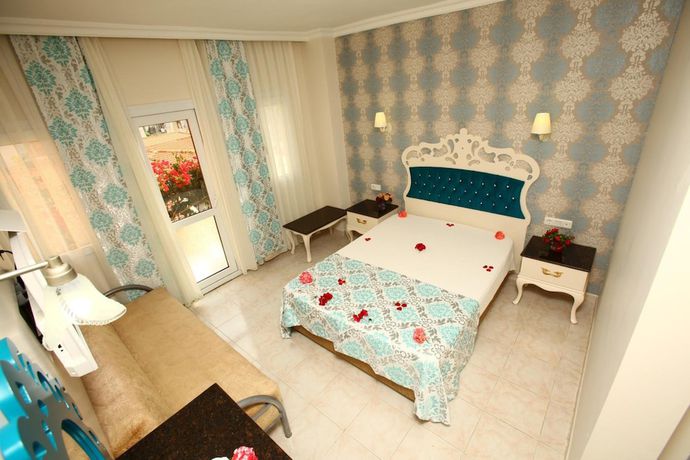 Imagen de la habitación del Turk Hotel, FETHIYE. Foto 13