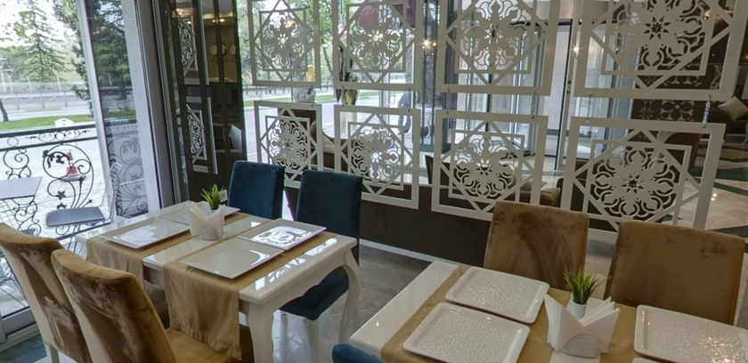 Imagen del bar/restaurante del Turk Inn Ferro Hotel. Foto 4