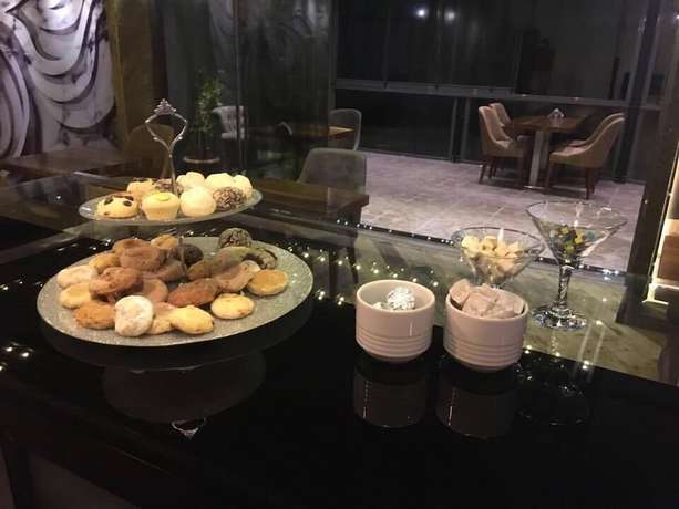 Imagen del bar/restaurante del Turkeli Hotel. Foto 5