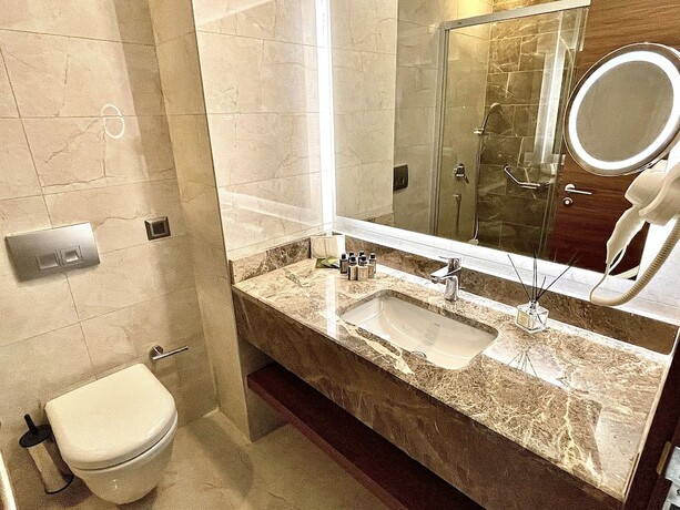 Imagen general del Turkmen Riverside Hotel. Foto 7