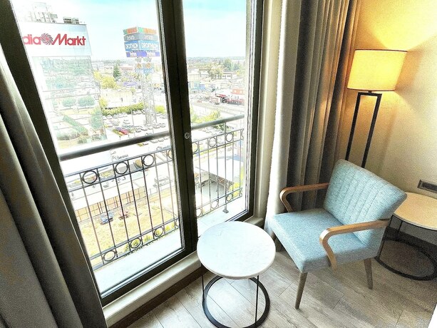 Imagen de la habitación del Turkmen Riverside Hotel. Foto 18