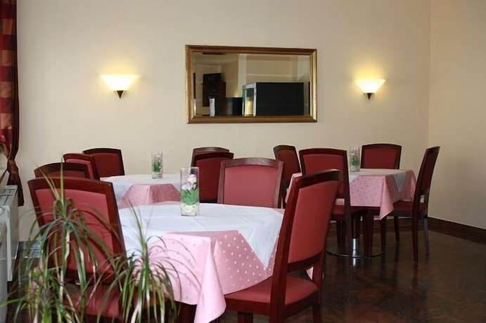 Imagen del bar/restaurante del Turm Hotel Hanau. Foto 3