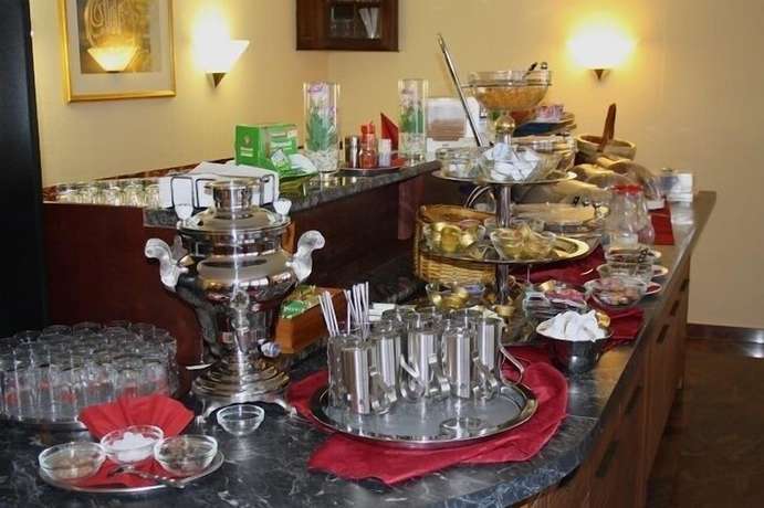Imagen del bar/restaurante del Turm Hotel Hanau. Foto 5