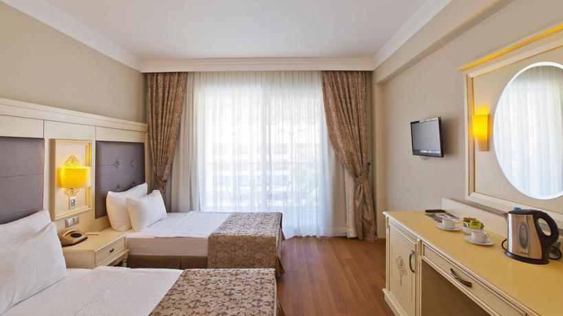 Imagen de la habitación del Turunc Beach Resort. Foto 3