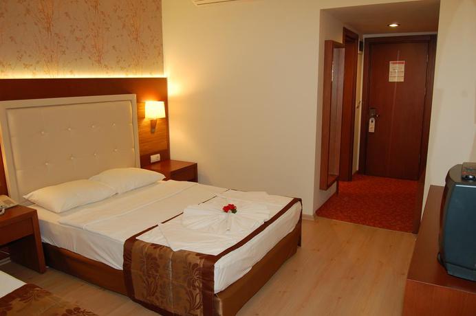 Imagen de la habitación del Turunc Beach Resort. Foto 4