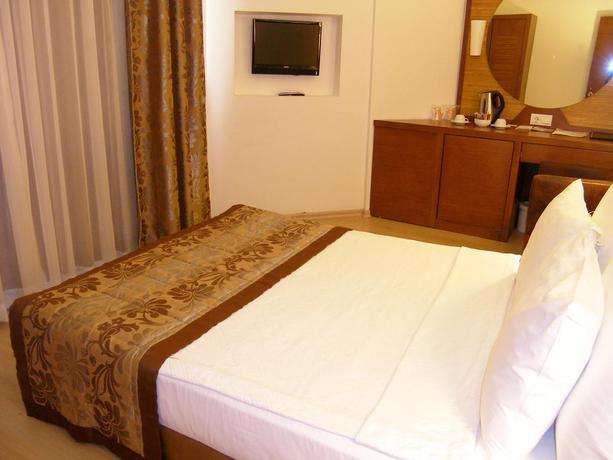 Imagen de la habitación del Turunc Beach Resort. Foto 7