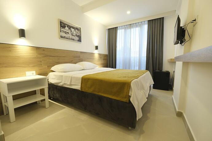 Imagen de la habitación del Tut Hotel. Foto 15