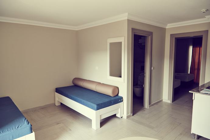 Imagen de la habitación del Two Seas Hotel, Marmaris. Foto 5