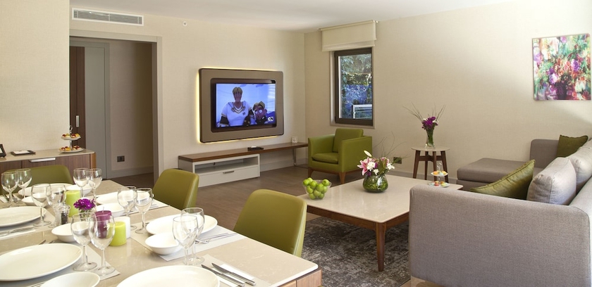Imagen de la habitación del Tzl Suites. Foto 4