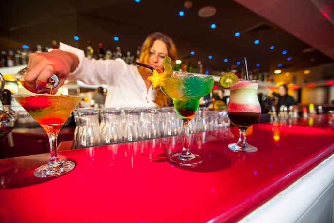 Imagen de los interiores del U Coral Beach Club Eilat Ultra All Inclusive. Foto 13