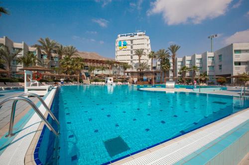 Imagen general del U Coral Beach Club Eilat Ultra All Inclusive. Foto 9