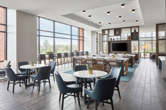 Imagen general del UNC Charlotte Marriott Hotel & Conference Center. Foto 17