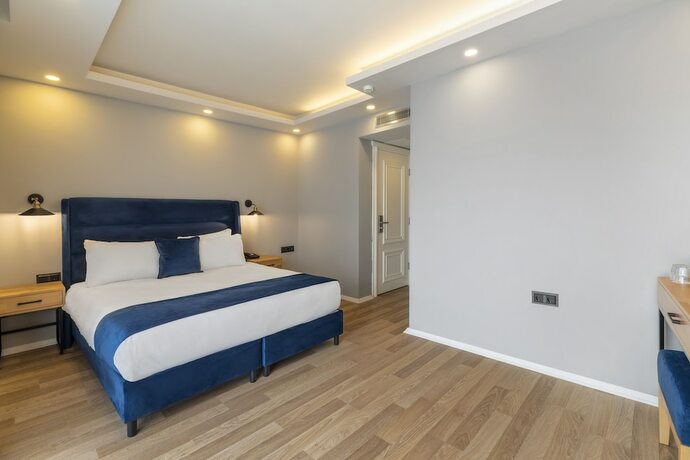 Imagen de la habitación del UNION HOTEL KARAKOY. Foto 16