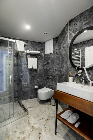 Imagen general del UNION HOTEL KARAKOY. Foto 6