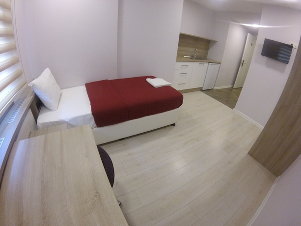 Imagen de la habitación del U&ccedil;ar Royal Hotel and Conference Hall. Foto 12