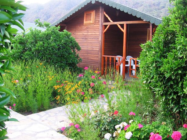 Imagen de la habitación del Ugur Pansiyon &Ccedil;irali. Foto 8