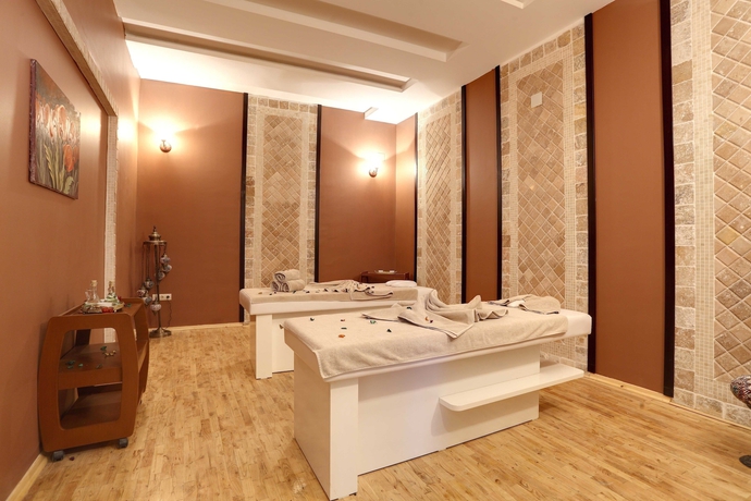 Imagen general del Ugurlu Thermal Resort and Spa. Foto 4