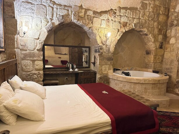 Imagen de la habitación del Under Cave Hotel. Foto 16