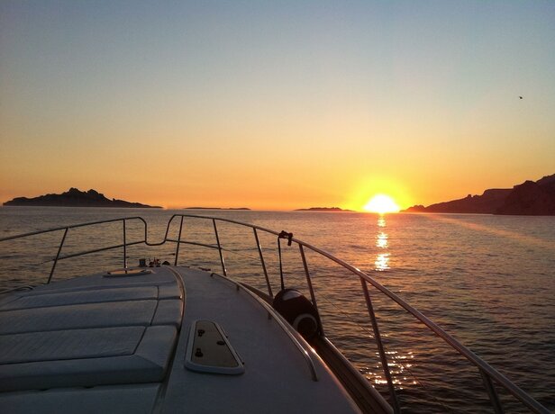 Imagen general del Une Nuit &agrave; Bord Bandol. Foto 11