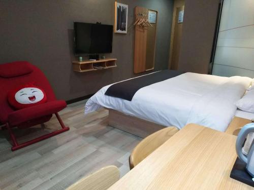 Imagen general del Up and In Hubei Xiaogan Yunmeng County Huguang Road. Foto 5