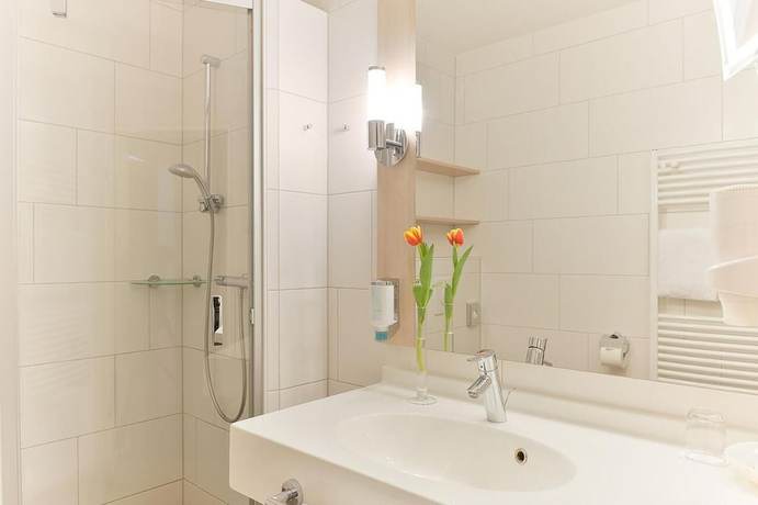 Imagen de la habitación del Upstalsboom Hotel Am Strand. Foto 4