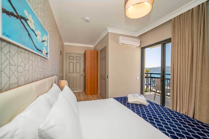 Imagen de la habitación del Uras Beach Hotel. Foto 5