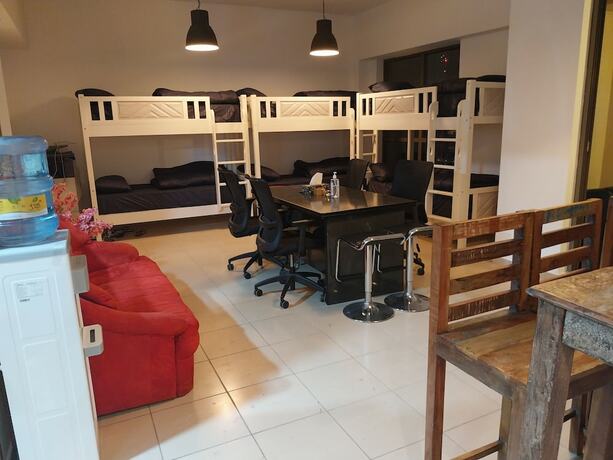 Imagen general del Urban Panda Hostel JBR Dubai. Foto 11